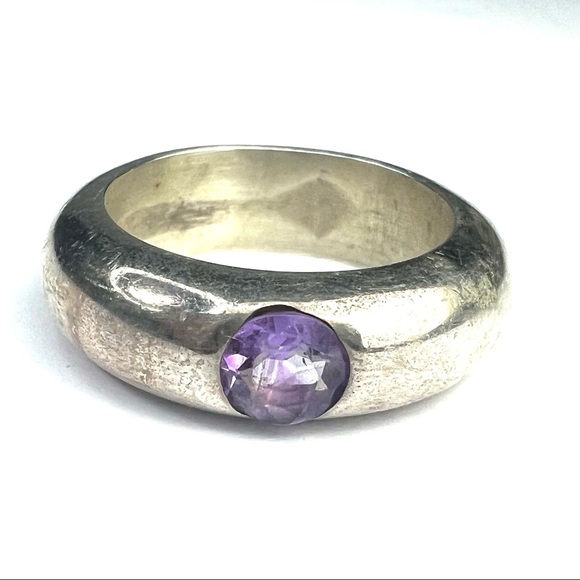 Sterling Silver Purple Stone Ring Size 4.75 - Picture 3 of 8